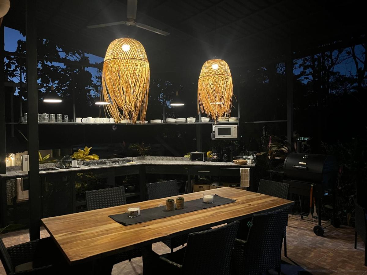 La Jungla Bed & Breakfast